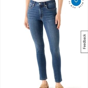 crown & ivy Light Wash Skinny Jeans